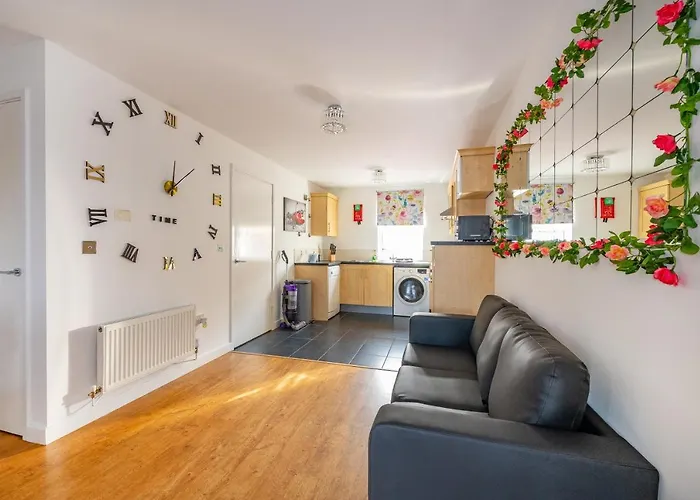 Alloggio in famiglia *ra27r* For Your Most Relaxed & Cosy + Free Parking + Free Fast Wifi * *