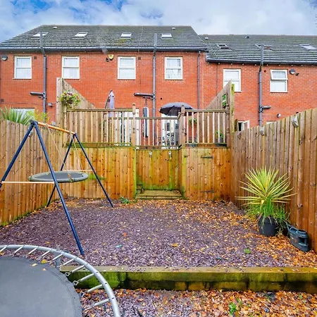 Privat bolig *ra27r* For Your Most Relaxed & Cosy + Free Parking + Free Fast Wifi * *