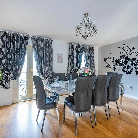 *ra27r* For Your Most Relaxed & Cosy + Free Parking + Free Fast Wifi * Privat bolig