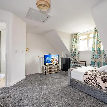 Privat bolig *ra27r* For Your Most Relaxed & Cosy + Free Parking + Free Fast Wifi * *